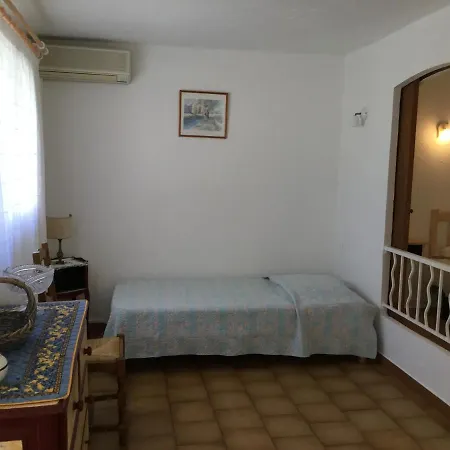 מלון La Pergola 3*