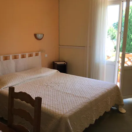 Hotel La Pergola Cavalaire-sur-Mer