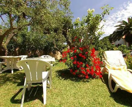 La Pergola 3*